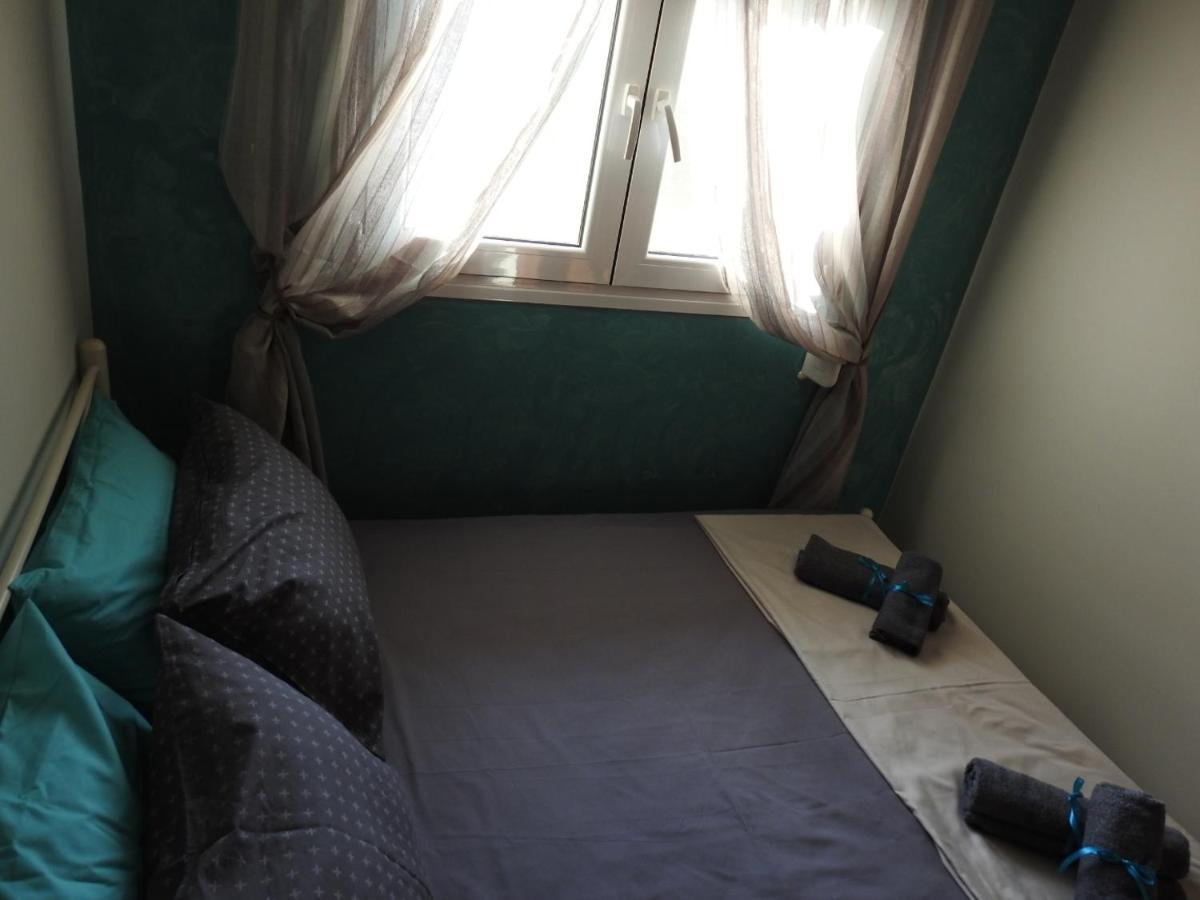 F.K Room 2 Эйон Экстерьер фото